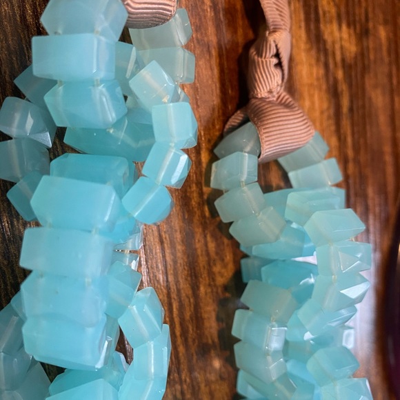 Talbots Necklace - Picture 2 of 8